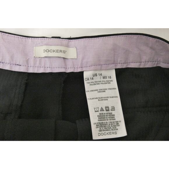Dockers Women's Size 14 Black Pants Cuffed Leg Pockets 
Business - Picture 7 of 7